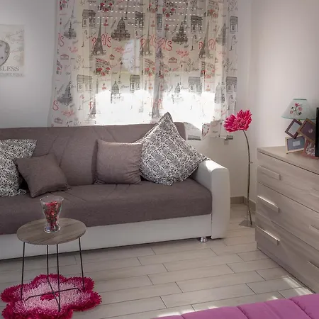 La Perla Nera Bed and Breakfast Nissoria